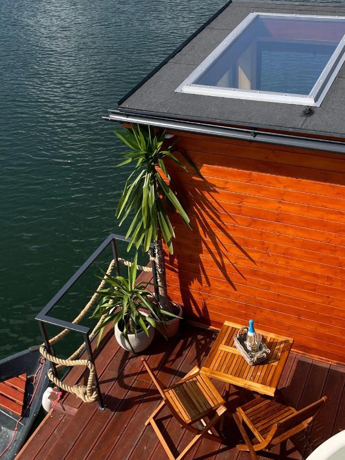Hotel Aquachill Houseboat & Wellness Liptovský Trnovec Exteriér fotografie